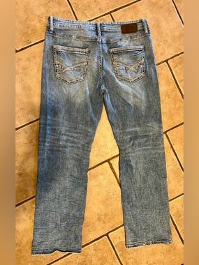 BKE Men's JAKE Light Blue Straight Jeans with Contrast Pocket Stitch 36x32  nice